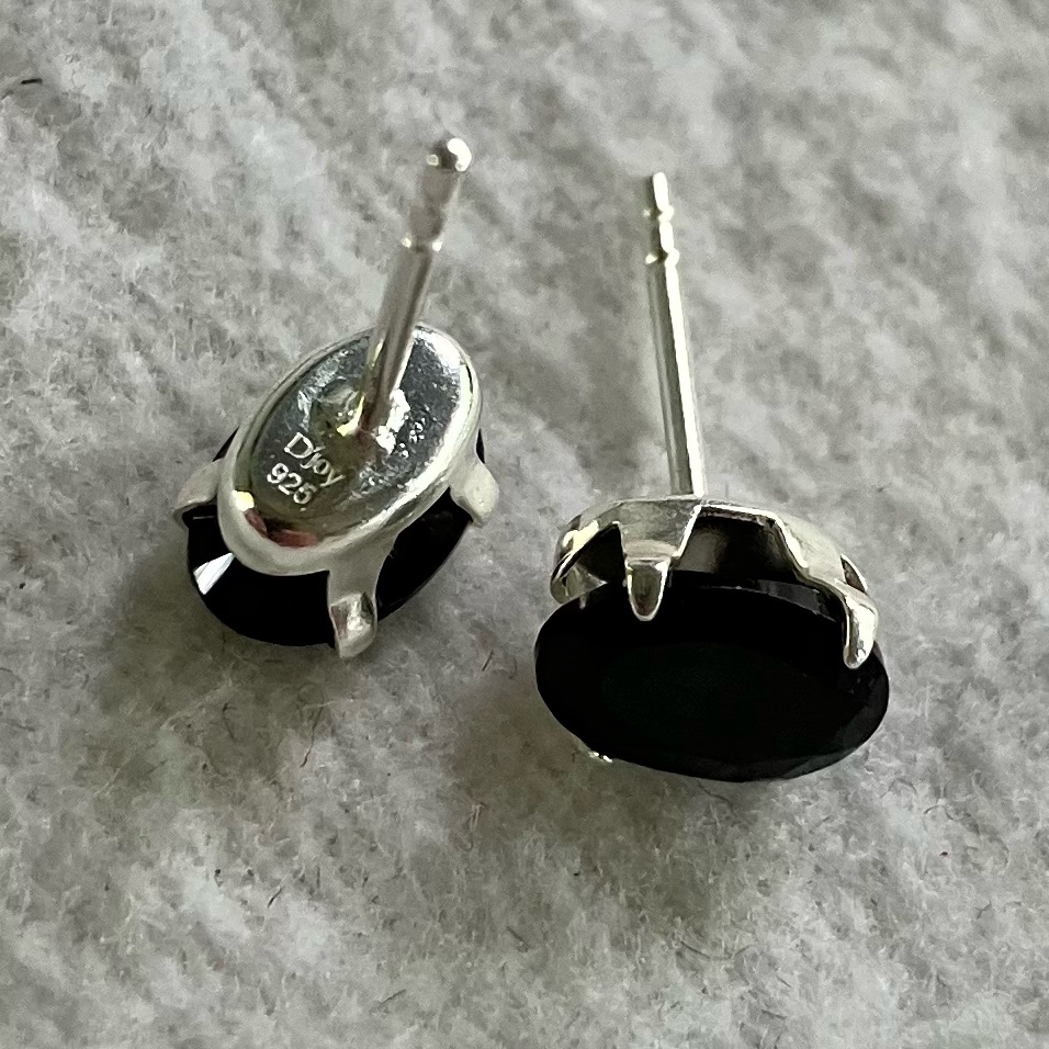 Black Spinel Oval Stud Solitaire Earrings In Sterling Silver